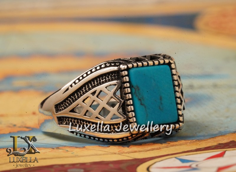 Sterling Silver Turquoise Men's Ring - Handcrafted Statement Jewelry for Men