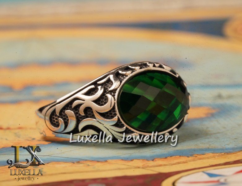 Sterling Silver Emerald Men's Ring - Unique Handcrafted Jewelry for Men