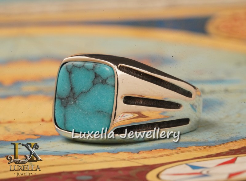 Sterling Silver Turquoise Men's Ring - Handcrafted Statement Jewelry for Men