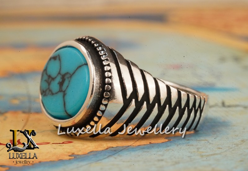 Sterling Silver Turquoise Men's Ring - Handcrafted Statement Jewelry for Men