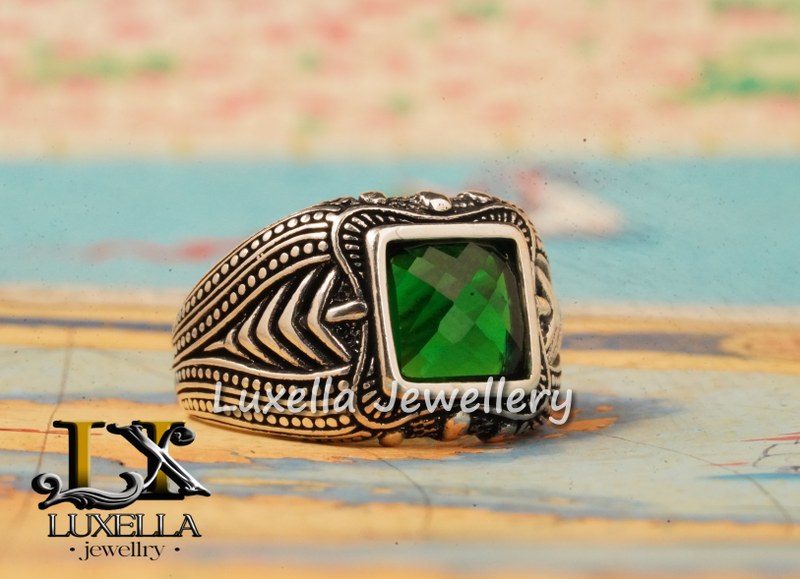 Sterling Silver Emerald Men's Ring - Unique Handcrafted Ring for Men