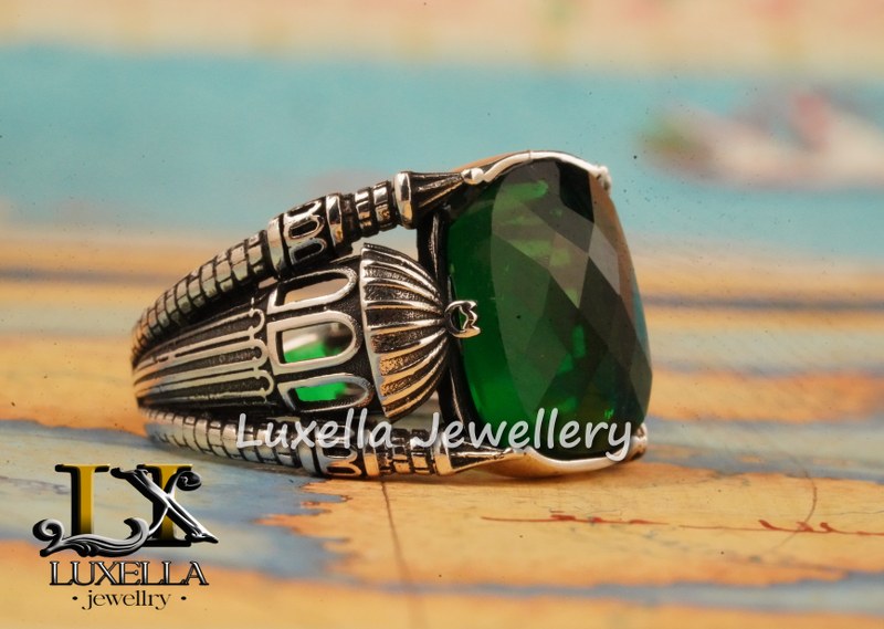 Sterling Silver Emerald Men's Ring - Unique Handcrafted Ring for Men