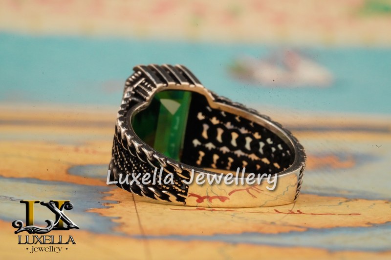 Sterling Silver Emerald Men's Ring - Unique Handcrafted Ring for Men