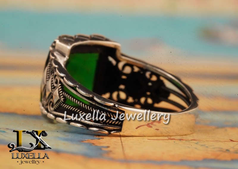 Sterling Silver Emerald Men's Ring - Unique Handcrafted Ring for Men